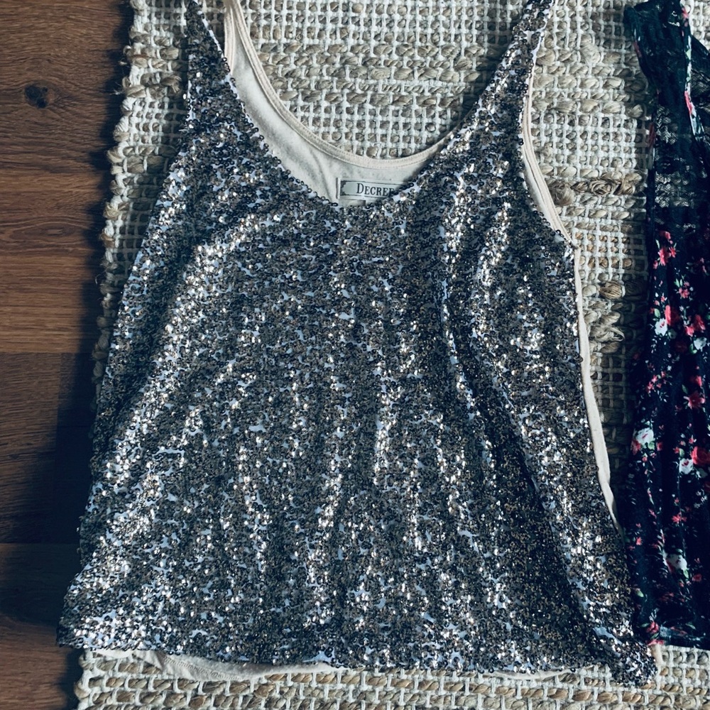 Tank top bundle - Picture 3 of 8